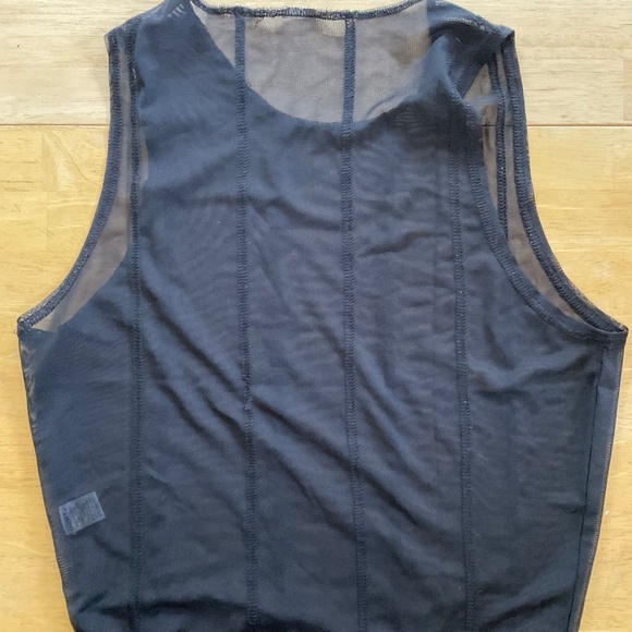 Mesh Top - Picture 2 of 3